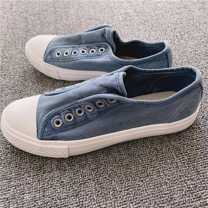 XIHAHA New Fashion Lazy Men Women Loafers Canvas Shoe Old Soft Comfortable Shoes Old Classic Low Cut Couple Woman Sneaker