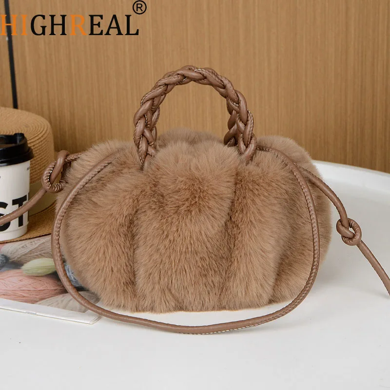 

Luxury Faux Fur Crossbody Bags Designer Fluffy Plush Women Bag Spice Girl Style Shoulder Bag Sweet Girls Soft Tote Chic