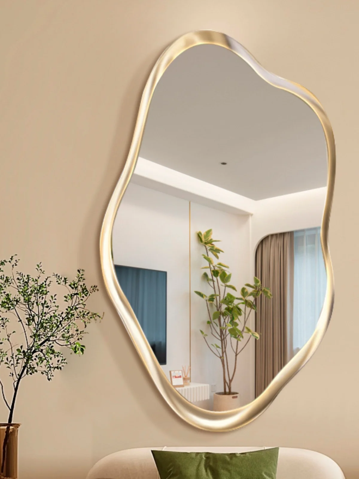 Nordic Light Luxury Style Wall-mounted Mirror Modern Simple Furniture Hd Vanity Mirror Creative Irregular Frame Bathroom Mirror