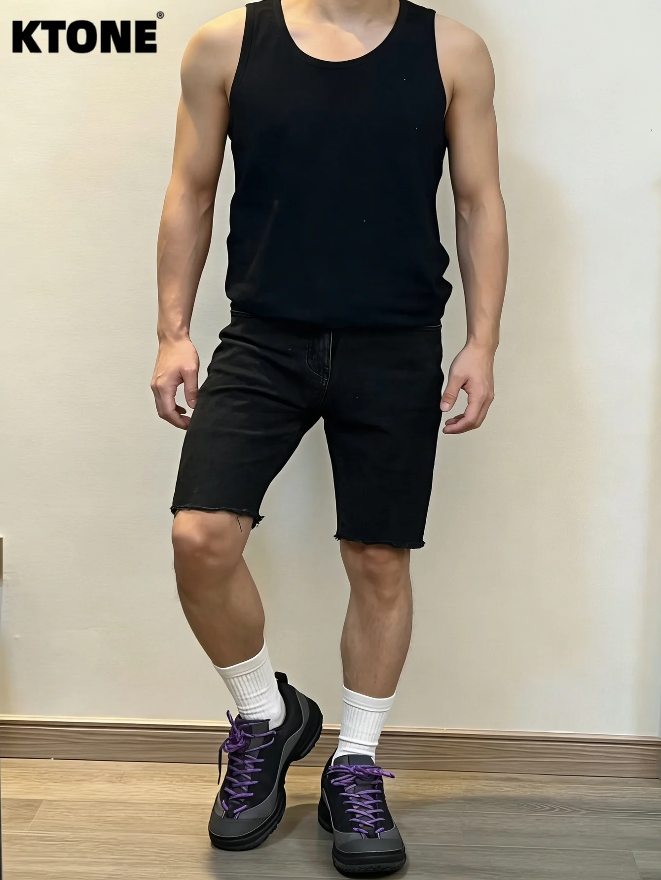 

Streetwear Jeans Unisex Black Slim Denim Shorts Hip Hop Drip No accessories or belts included