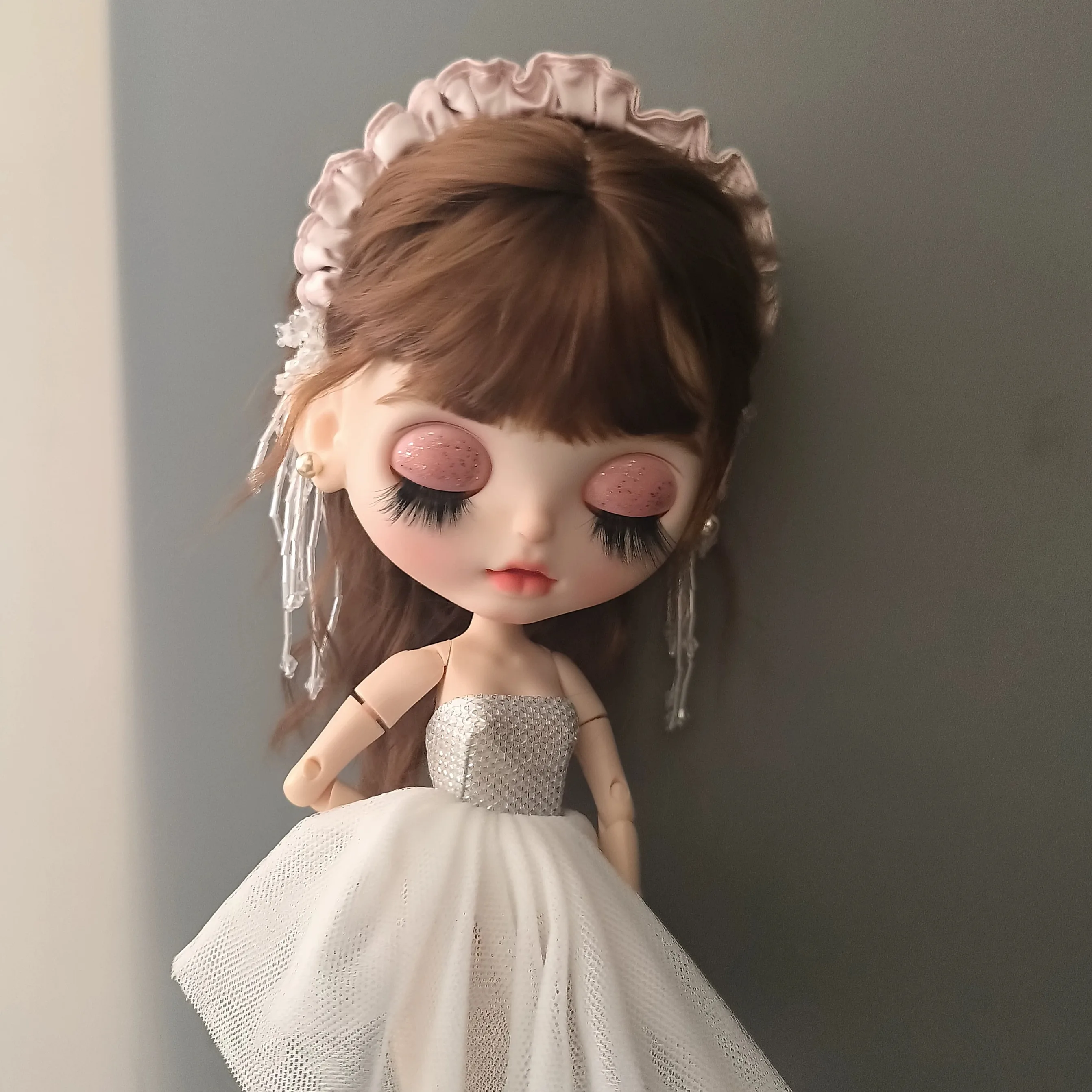 

Аксессуары для головных уборов кукол ICY Blyth: роскошная розовая шелковая повязка для волос с кристаллами и звездами, с кисточками, для кукол Blyth с 19 точками артикуляции, модель OB24, головной убор для нарядов.