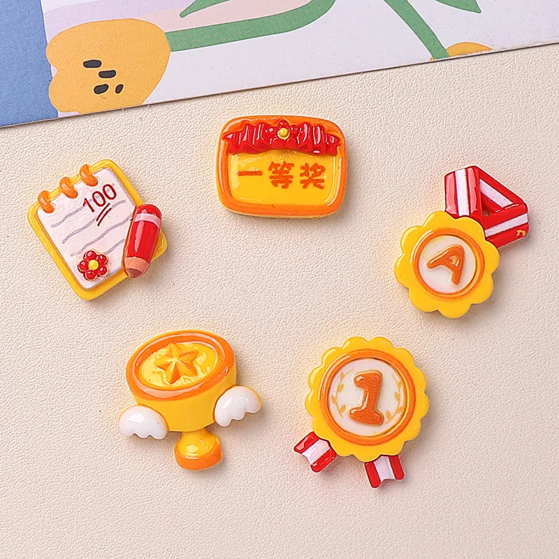 

First Prize Badge Resin Tag Cabochon 20pcs Resin Flatbacks for DIY Jewelry Making Wholesale Scrapbook Decoration Accessory