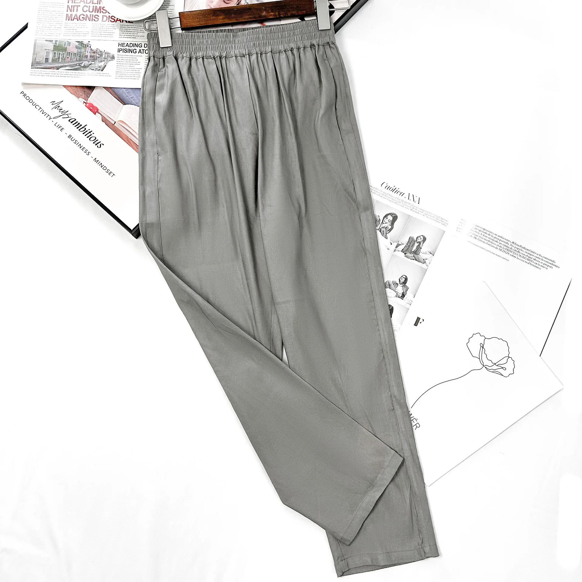 2025 nueva moda Casual pantalones de lino de Color sólido desplazamientos todo-fósforo pantalones de traje simples y atmosféricos para mujeres