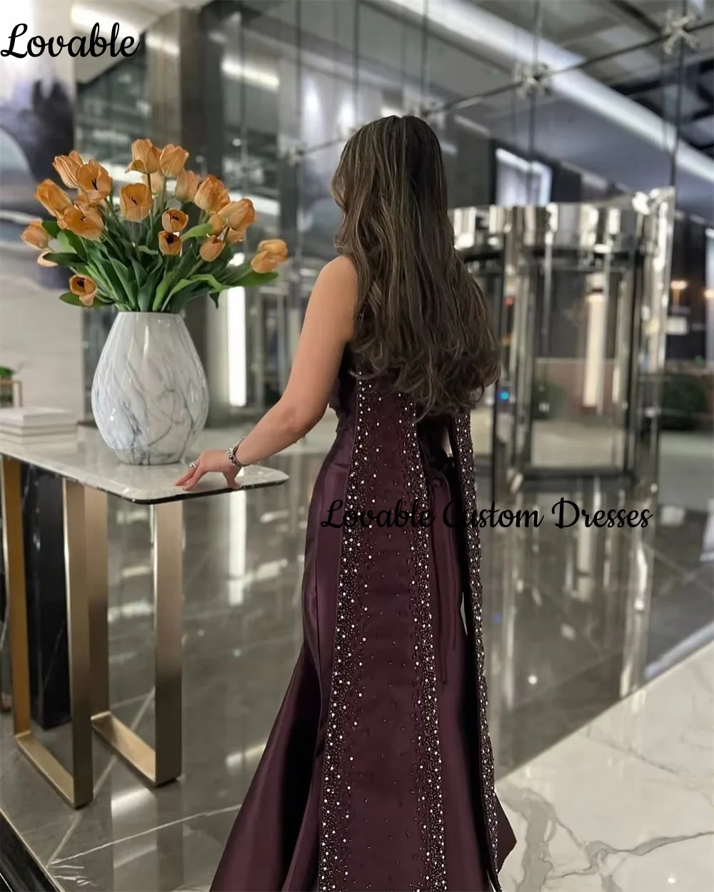 Gaun Malam Kustom Gaun Pengantin Model Sweetheart dengan Ritsleting Gaun Acara Formal Berhias Manik-Manik Model Mermaid Panjang Menyentuh Lantai Tanpa Lengan untuk Pesta