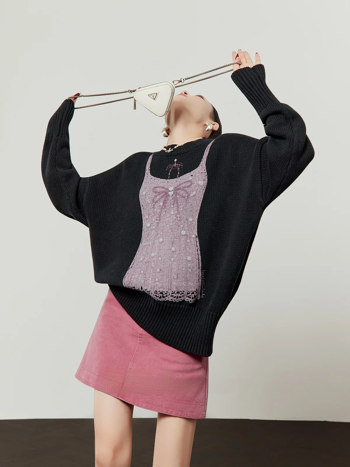 

Стильный повседневный свободный вязаный свитер для женщин, весенняя модная повседневная одежда, стройнящий эффект, длинный рукав, стандартный крой