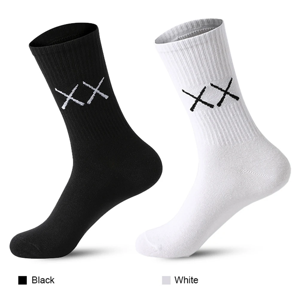 5 Pairs Socks for Men  Black And White Breathable Anti-odor Cotton Casual Middle Socks Running Gym Sports Socks Long socks