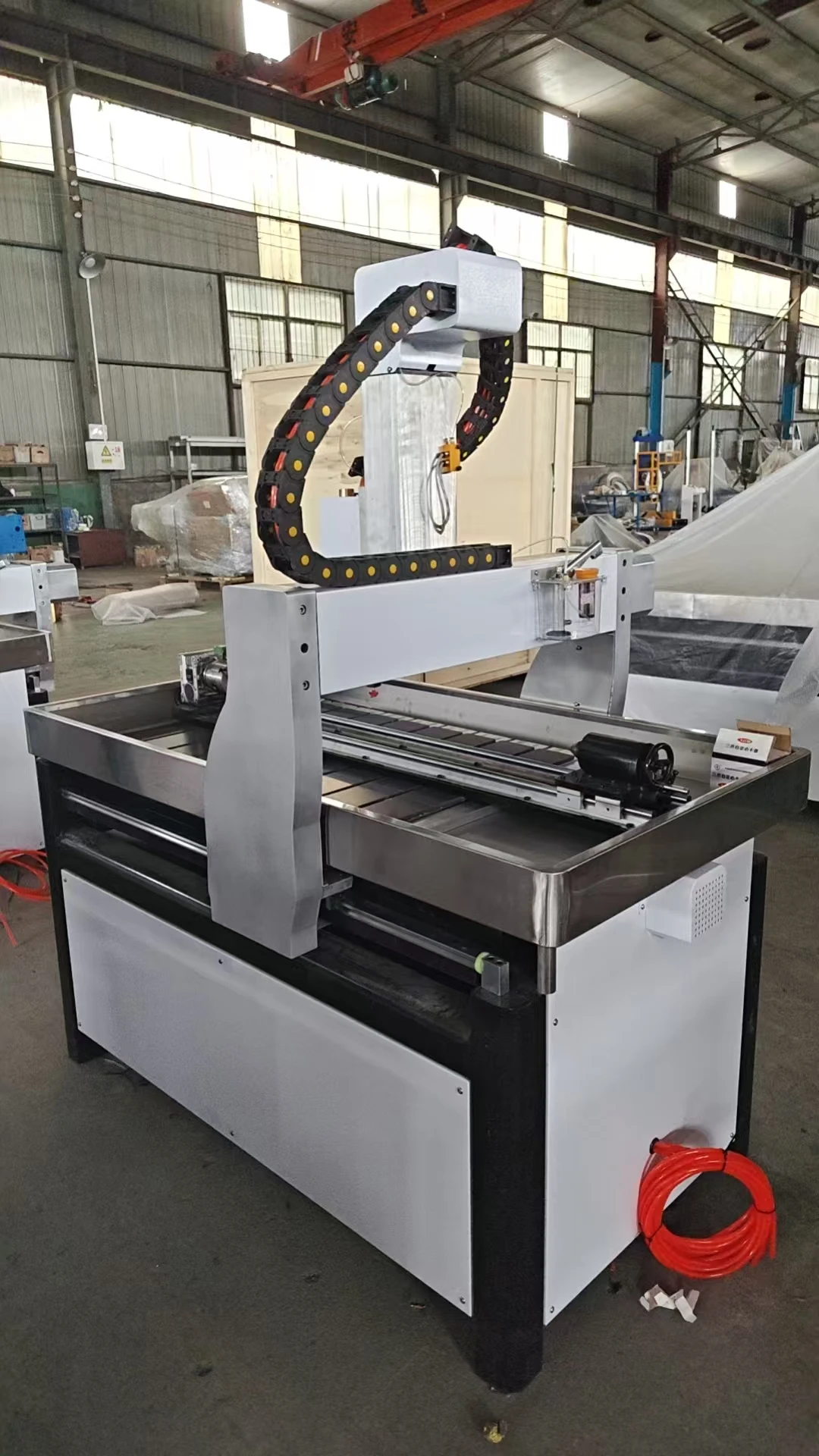 6090 Small Mini Cnc Engrave Router China Price with Water Tray for Metal Aluminum Brass Copper Stone Wood Acrylic Pcb MDF