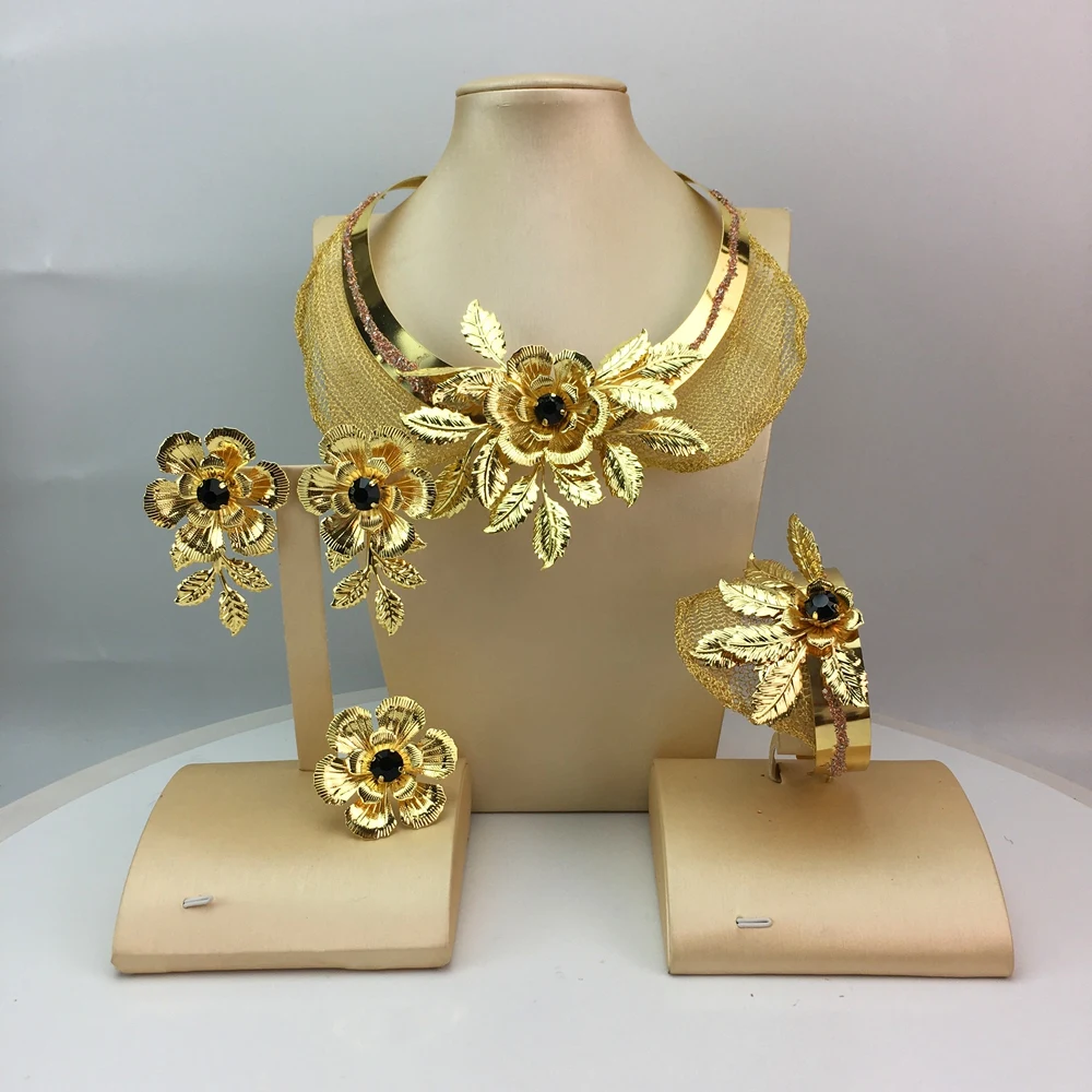 Fashion Brazilian Gold Plated Jewelry Set All Copper Material African Necklace Simple Flower Style FHK18383