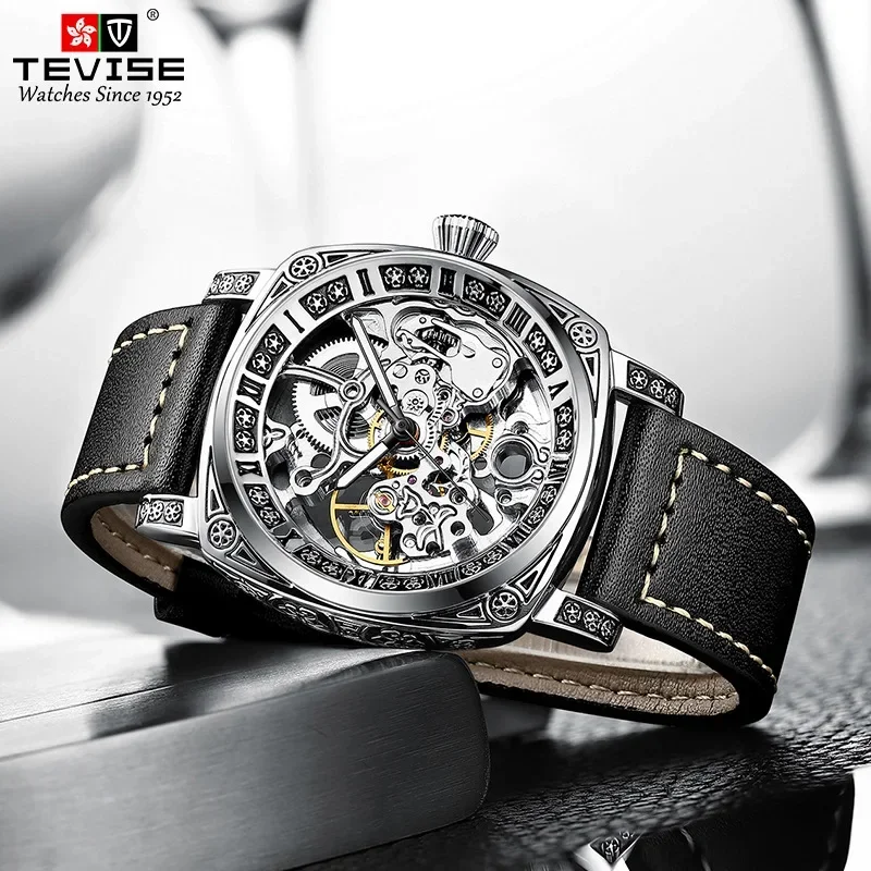 Man Tourbillon Hollow Automatic Mechanical Watch Men's Waterproof Luminous Sports Watch Men's Light Luxury Carved Leather Watch
