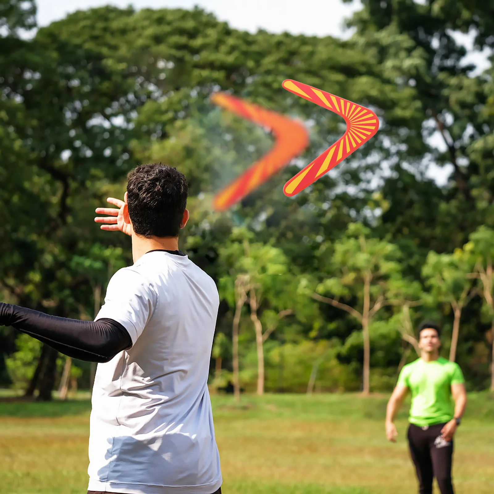 

Adults Outdoor Sports Wooden Boomerang Safe Throwing Techniques Easy Return Action Fun Exercise Flying Flying