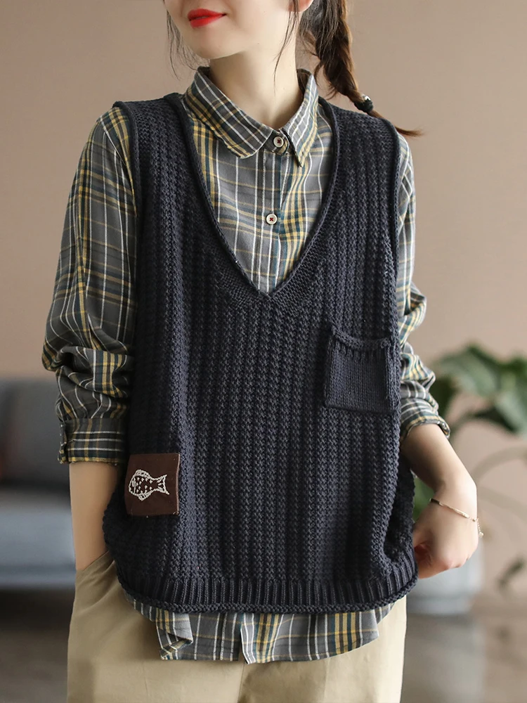 Max LuLu Spring Korean Style V-Neck Design Solid Sleeveless Knitwear Women Loose Casual Vintage Sweater Vest  Elegant Waistcoats