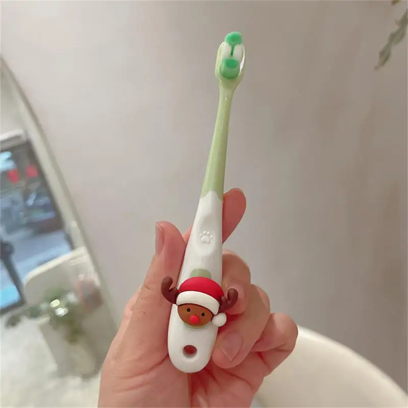 Soft And Comfortable Boy Toothbrush Christmas Gift Deep Cleaning Soft Bristle Toothbrush Christmas Style Holiday Gifts 10