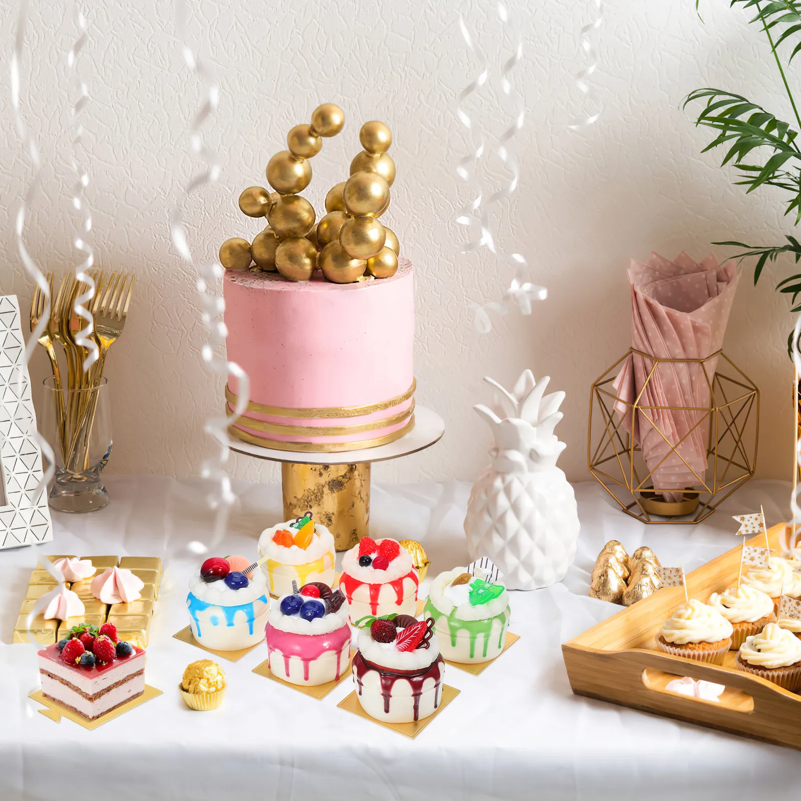 

Square Cake Boards Mini Cardboard Trays Heavy Duty Cake Display Bases for Party Birthday Dessert Decoration Supplies