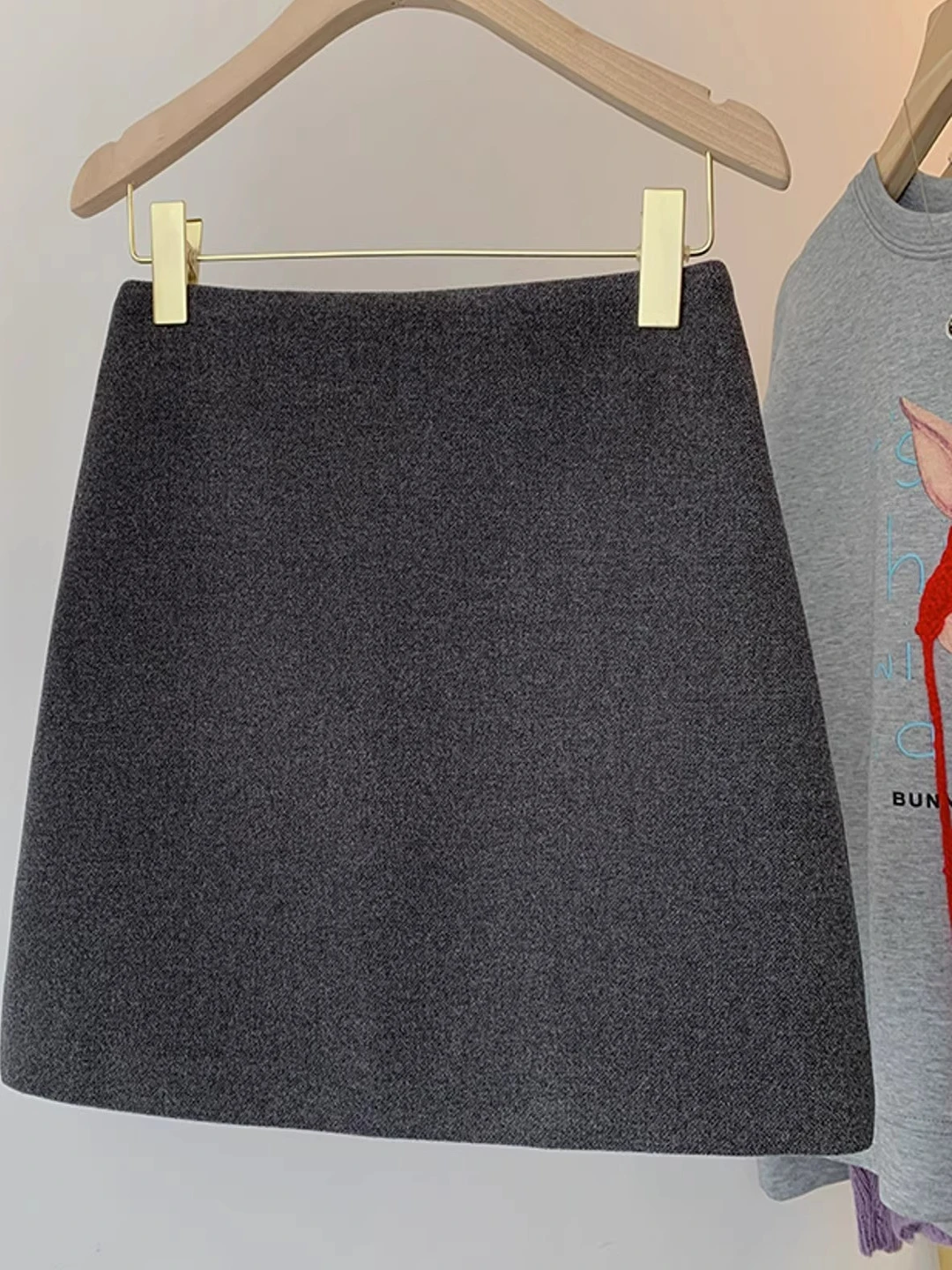 High Waist A-Line  Skirt Women's Grey Woolen Fabric Slimming Skirt Autumn Season Fashionable Casual Style with Zipper