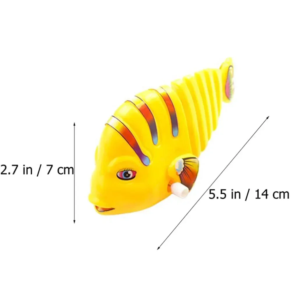 3pc Wind up Toys, Plastic Wind-Up Wiggle Fish Toys, 360 ° rotante Clockwork oscillante Cartoon Fish giocattolo interattivo per bambini piccoli