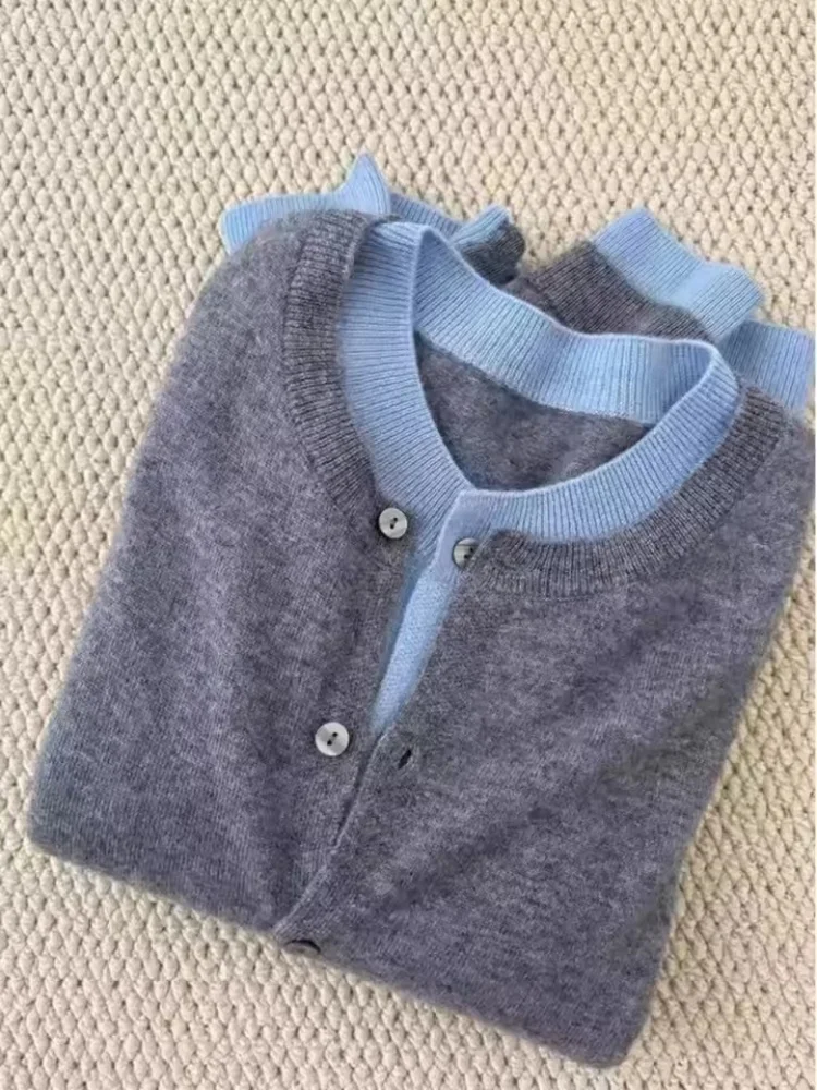 เสื้อคาร์ดิแกนถักแบบเกาหลี คอกลม เสื้อสเวตเตอร์ผู้หญิง ใส่เป็นเสื้อตัวใน เสื้อถักเนื้อนุ่ม ใส่ได้ทั้งฤดูใบไม้ร่วงและฤดูหนาว เข้าชุดกับเสื้อตัวนอกได้