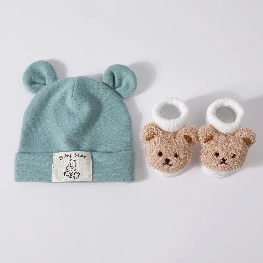 2Pcs/Set Cute Cotton Baby Hat Socks Set Soft Warm Bear Ear Beanie Breathable Cartoon Infant Cap Socks for Newborn view 4
