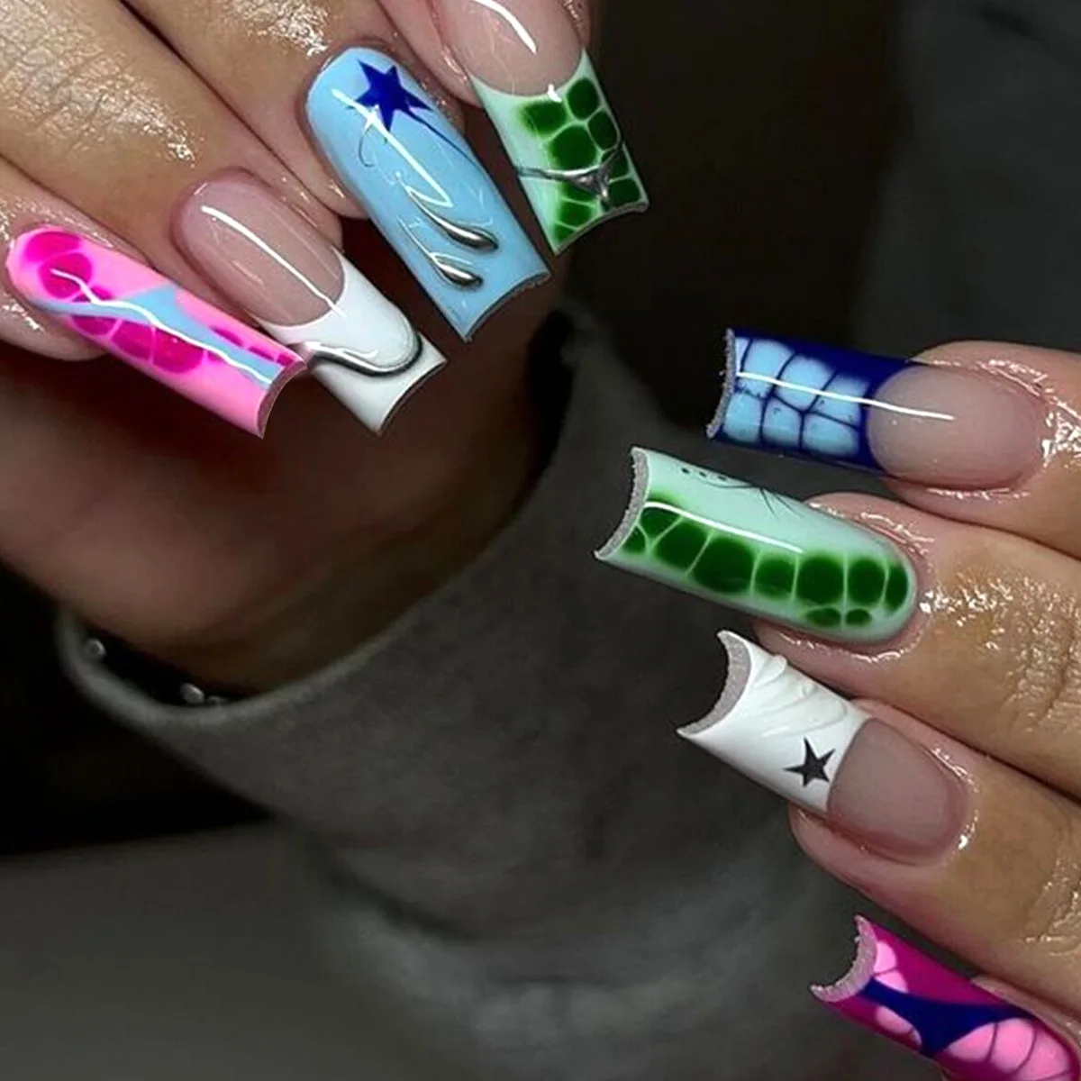 

Crocodile Print Press on Nails 3D False Nails Long Square Fake Nails Full Cover Extra Long Square Artifical Fingernails 24Pcs