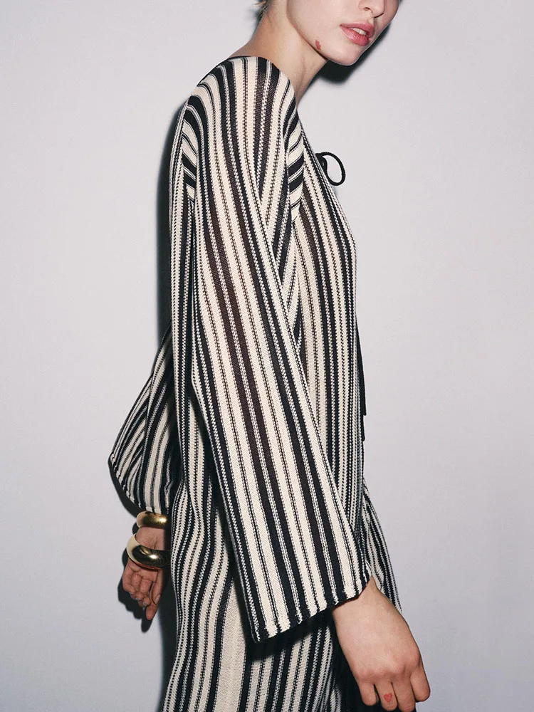 

Faionable Striped V-Ne Long Sve Knitted Dr New Arrival Women's Ele Autumn Wear Traditional Chinese Sle Gown