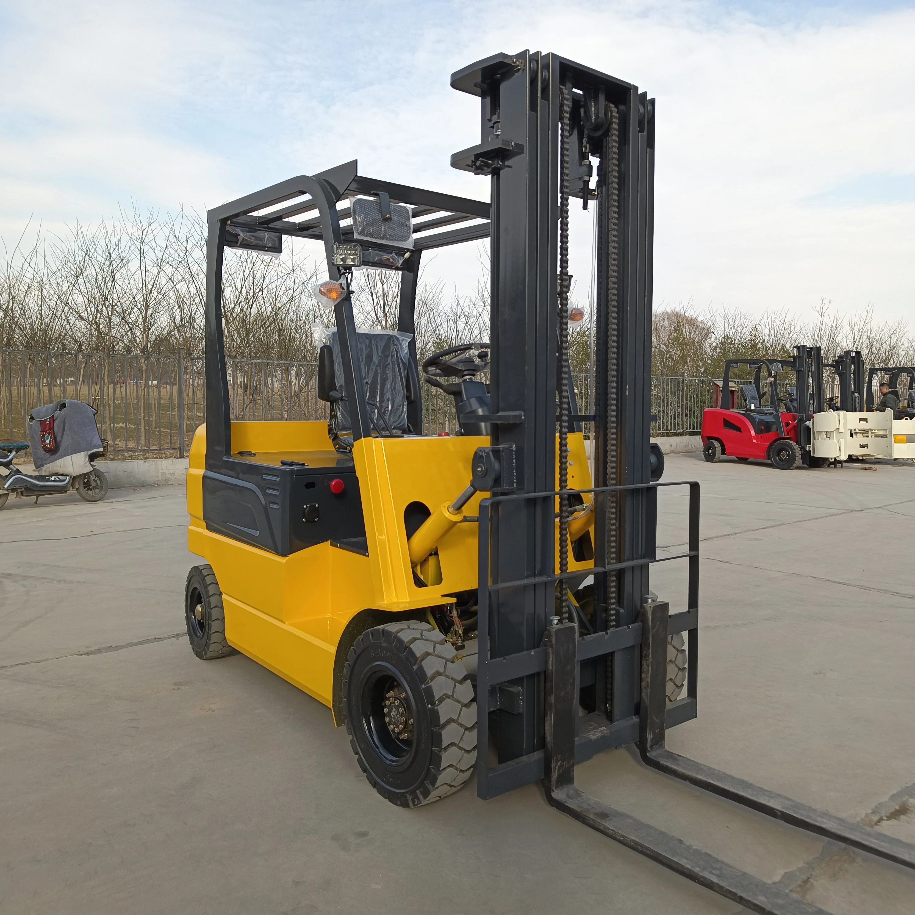 Jichuan factory Forklift narrow mini electric forklift 1.0 ton 1.5 ton four wheel forklift with small turning radius