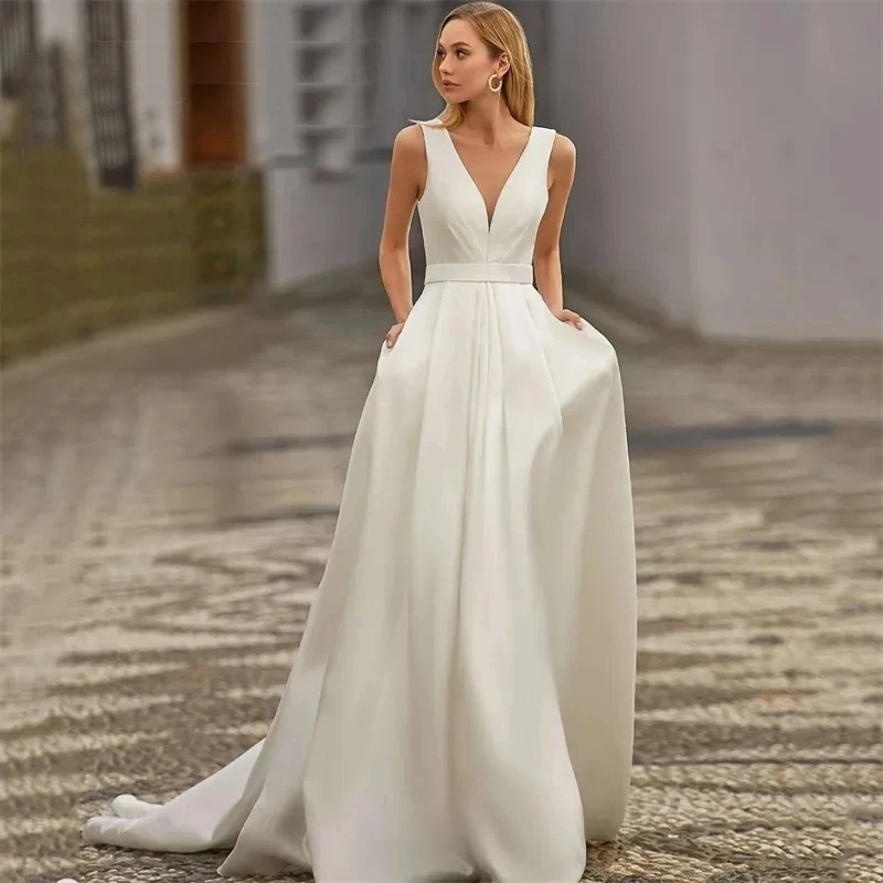 Simple Wedding Dresses With Pockets Sexy Bridal Gowns V-Neck Sleeveless Robe For Formal Party Satin Vestidos De Novia Customized