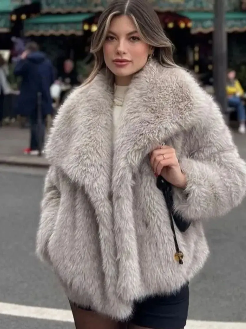 Luxury Fluffy Fur Coat For Women Loose Turn Down Collar Long Sleeve Warm Coats 2024 Autumn Winter Chic Female Outerwear Clothing