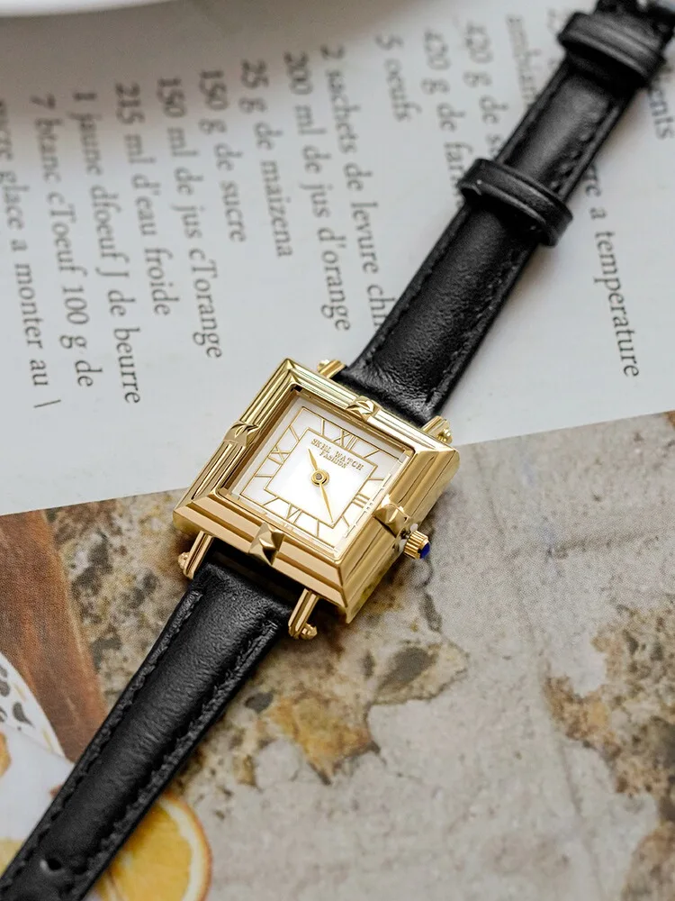 ساعة نسائية أنيقة، ساعة مربعة صغيرة بحزام جلدي، طراز بسيط ورجعي، ساعة نسائية رائعة، ساعة فريدة من نوعها. #3