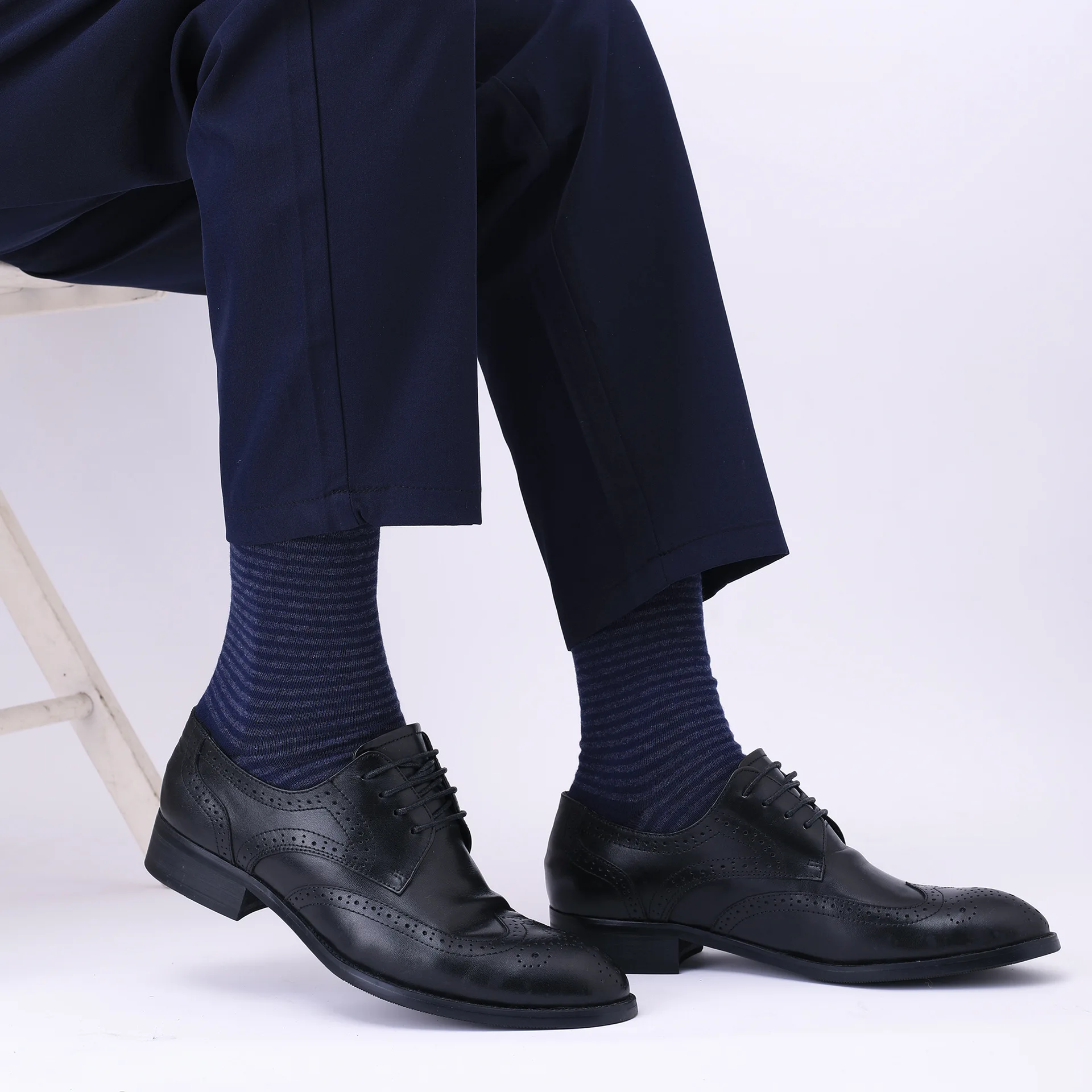 Stoking Panjang Pria Model Atletik Baru Motif Kotak-kotak Berlian Besar Garis-garis Polos Gaya Bisnis Musim Gugur Musim Dingin Tebal B8W234