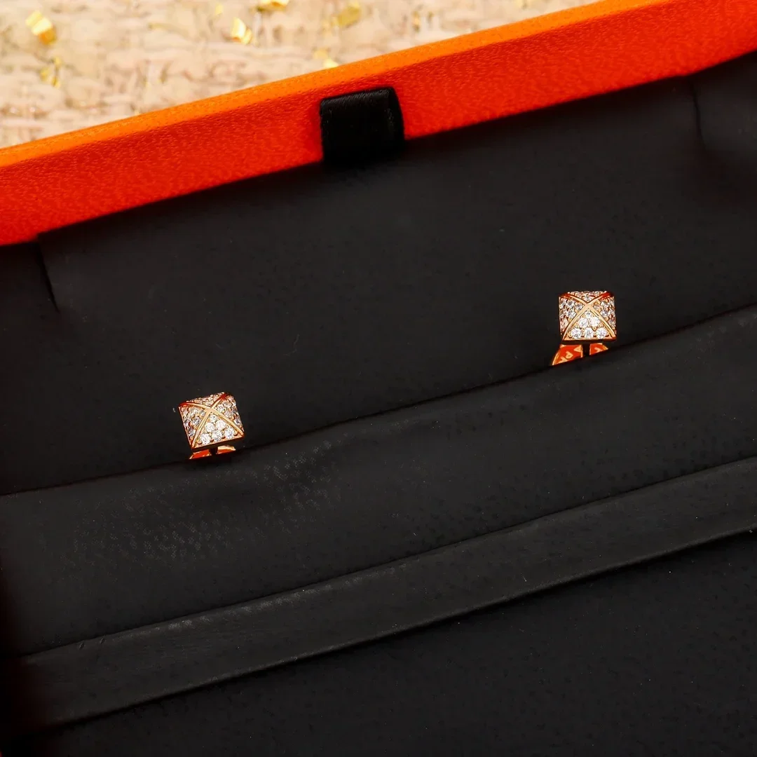 جديد حار أوروبا مصمم ارتفع الذهب الهندسة الصغيرة أقراط الأذن ترصيع امرأة أعلى جودة غرامة اتجاه المجوهرات #4