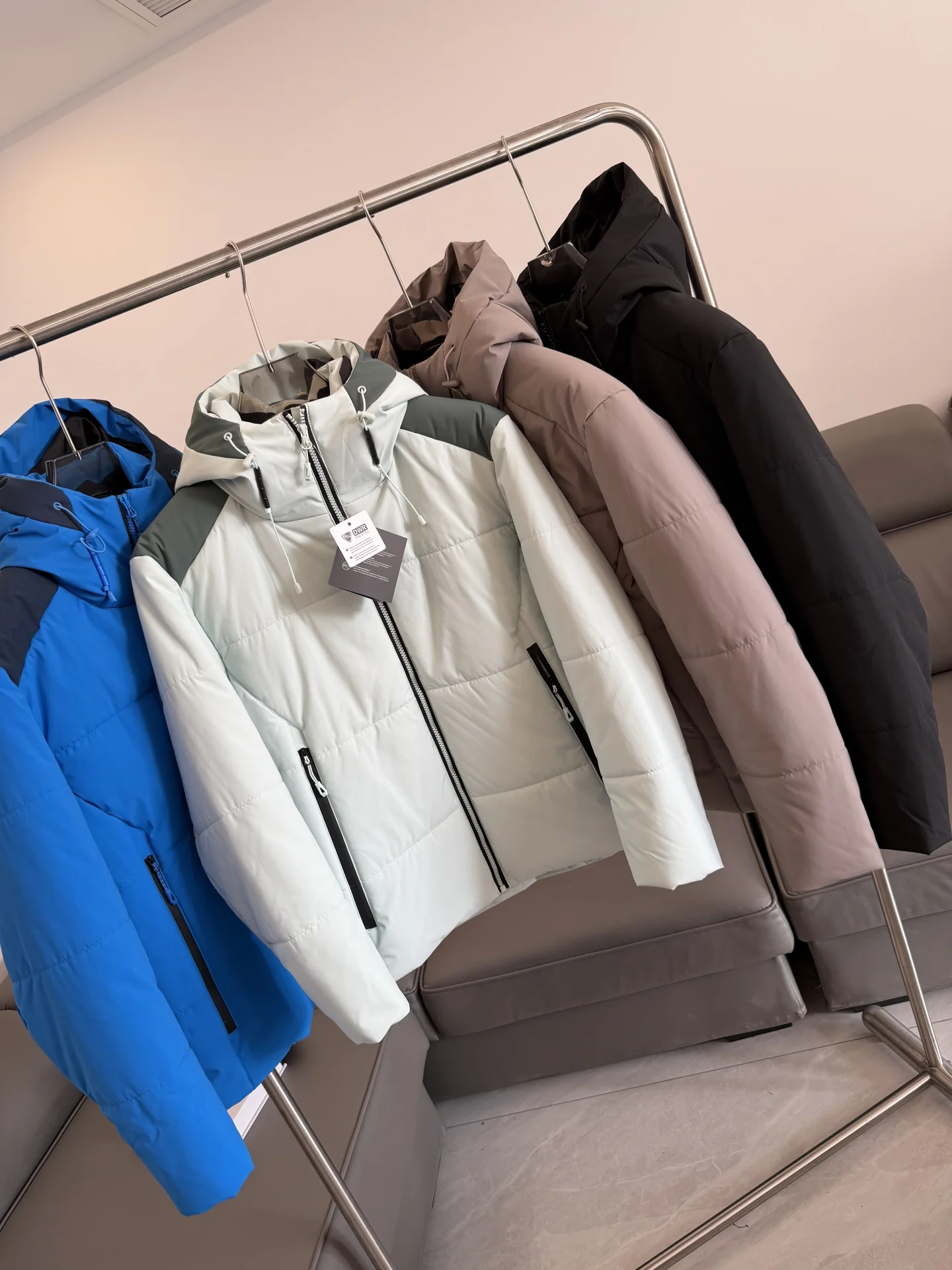 

Outdoor Functional Cotton Jaet for Men with Hood Casual Commute Warm Windproof Thiened Long Sve Zipper Closure Urban F...