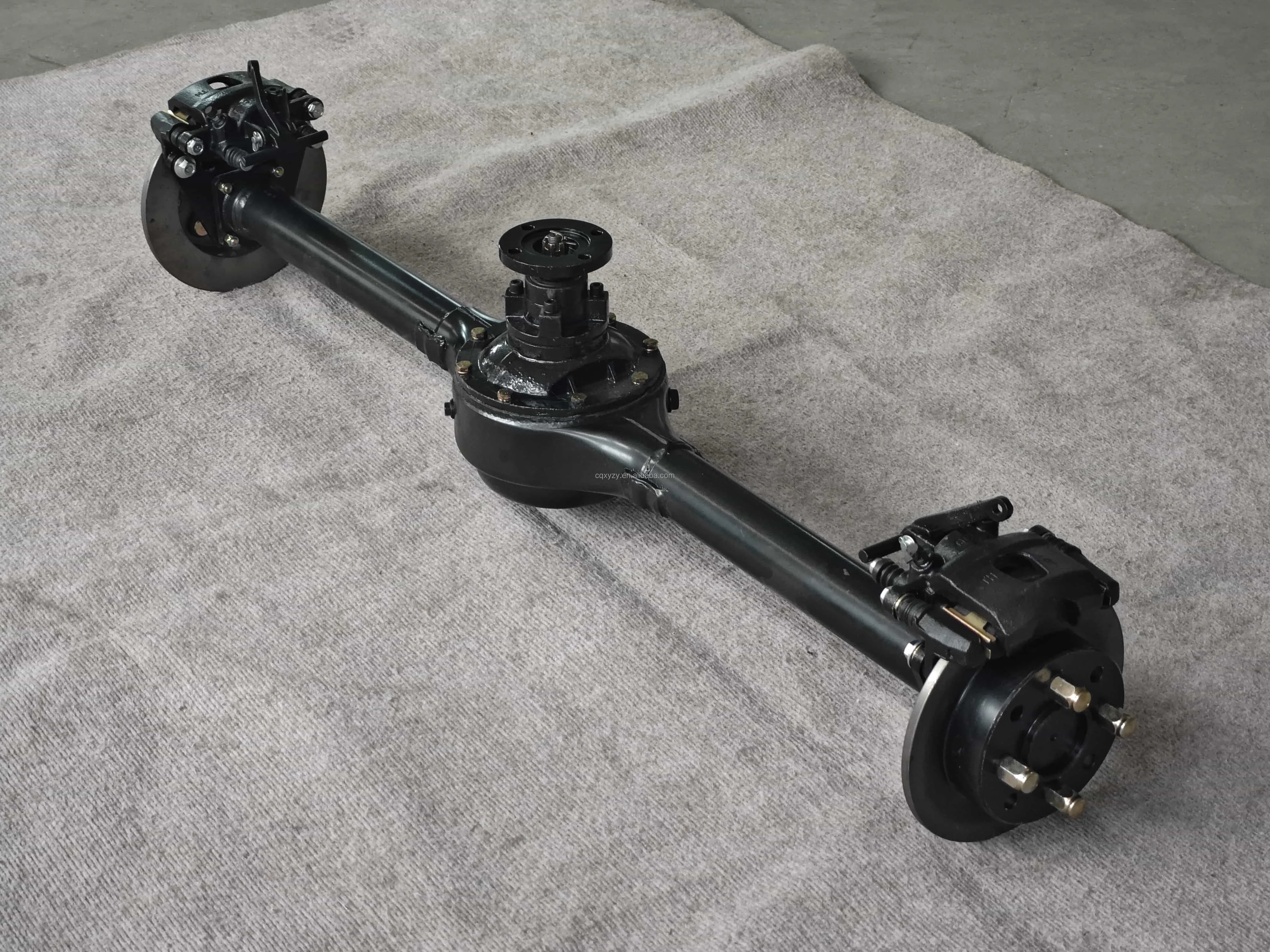 1290mm Semi-Floating Rear Axle Kit for Tricycles Steel Go-Kart Drive Shafts Tricycle Parts Accessories