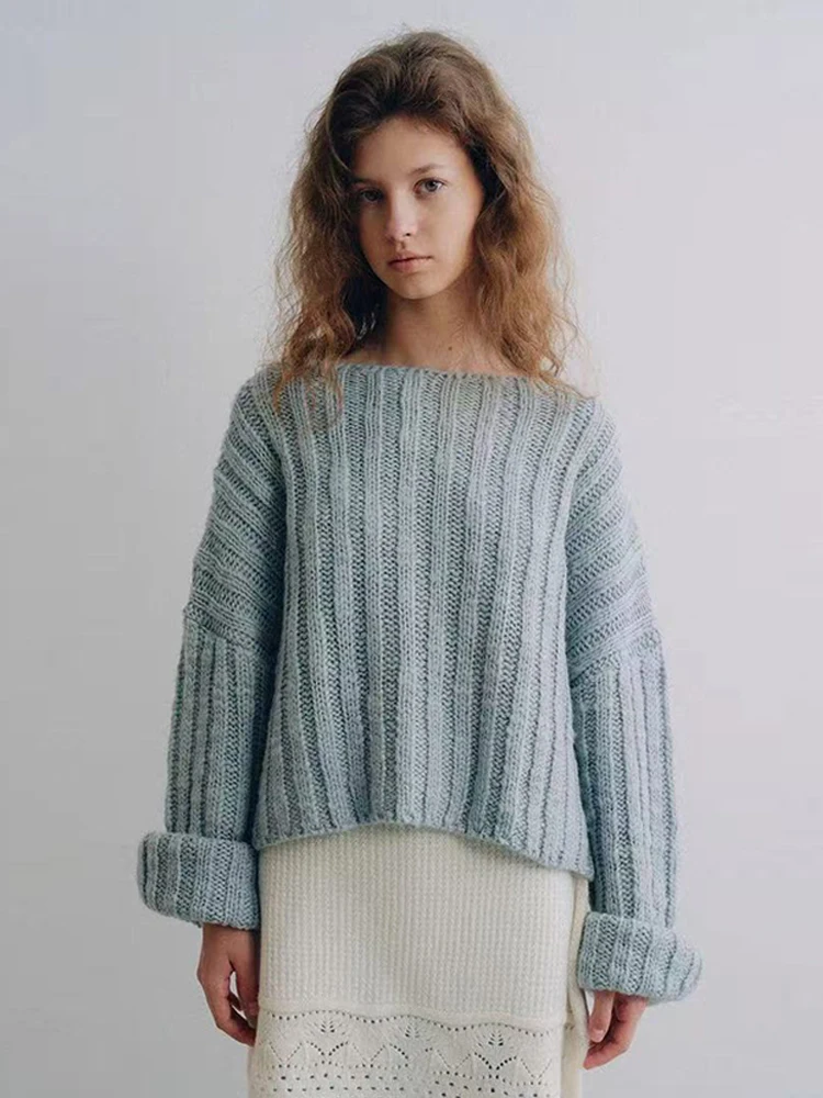 

Женский вязаный свитер свободного кроя с круглым вырезом, мягкий, уютный, с заниженной линией плеч, осенняя новинка, в вертикальную полоску, в стиле кэжуал