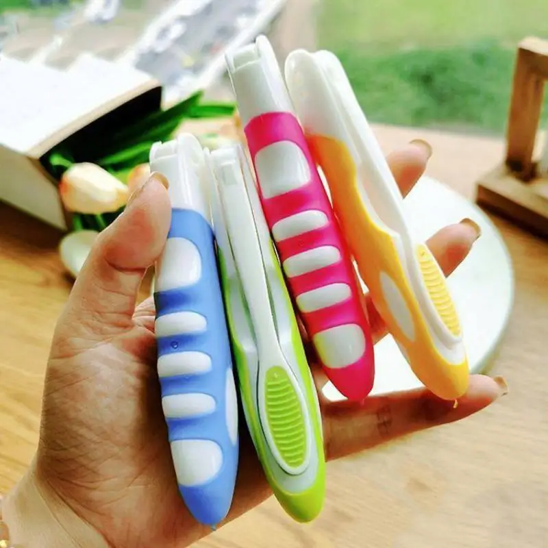 2/4 Pcs Folding Travel Toothbrush Portable Compact Case Camping Travel Hotel