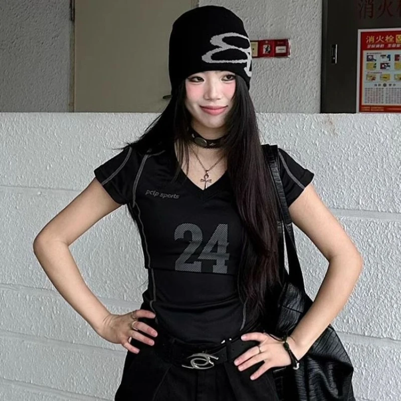 

HOUZHOU American Retro Sports T-shirt Women Blokecore Y2k V-neck Black Tees Vintage Harajuku Gothic Slim Short Sleeve T-shirts