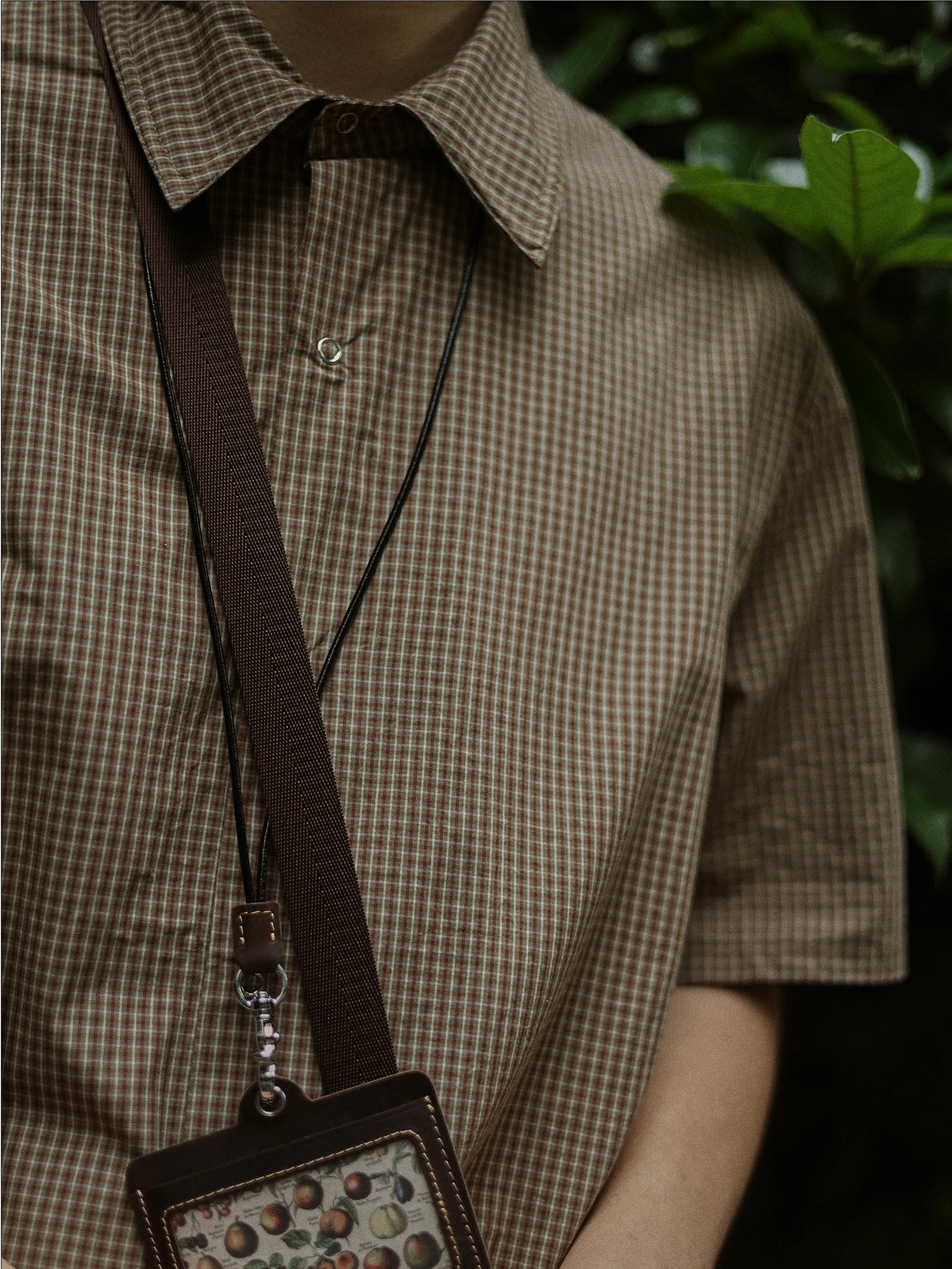 

Men's Retro Style Short Sleeve Shirt Cotton Plaid Button up Breathable Summer Fashion Artistic Crisis Youth Style T-Shirt