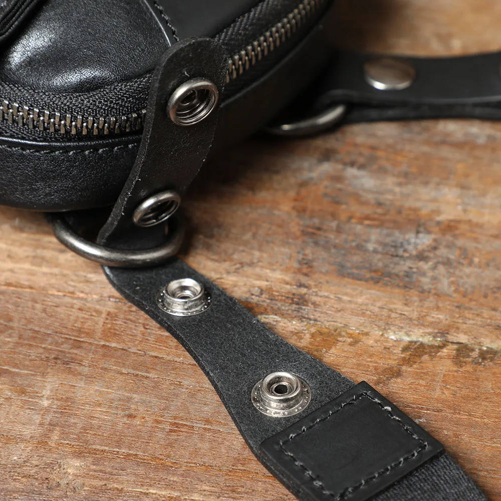 S.WORKER Mini-Umhängetasche aus Vollnarbenleder für Herren, Echtleder-Mode-Umhängetasche für Handy und Schlüssel – Detail 16