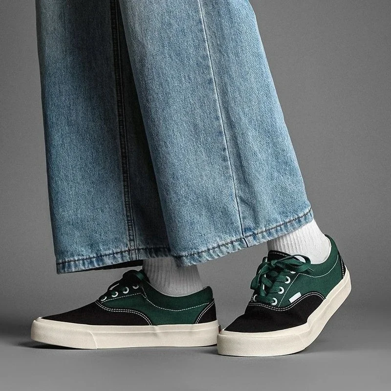 

Мужская повседневная обувь с круглым носком для работы, парусиновые элегантные кроссовки, модельер высокого качества, роскошные тенденции, мужская обувь 2025 года