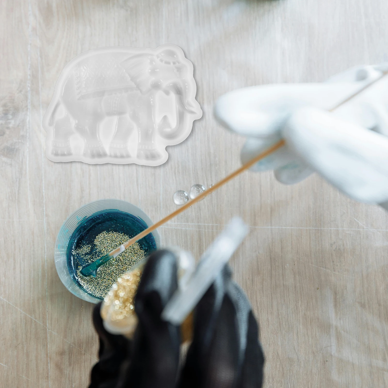 

Elephant Silicone Mold DIY Crafts Decoration Wall Hanging Casting Silica Gel Resin Epoxy 3D Semi Pendant White Color
