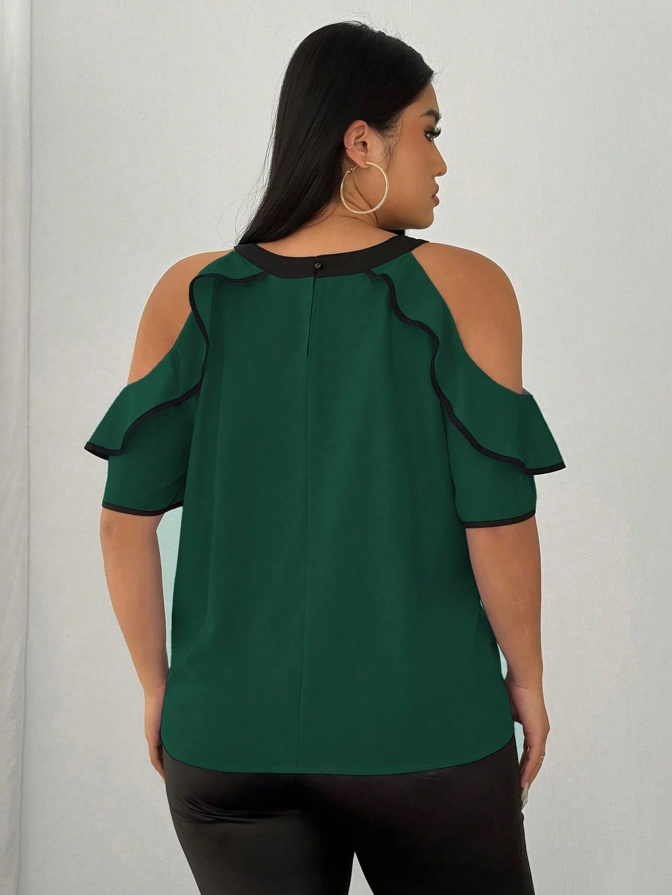 Bluse mit freiem Schulterbereich für Damen, Neckholder, Schleife, Rüschen, kurze Ärmel, Chiffon-Oberteil, Kontrastbesatz, elegant, lässig, Partykleidung – Detail 5