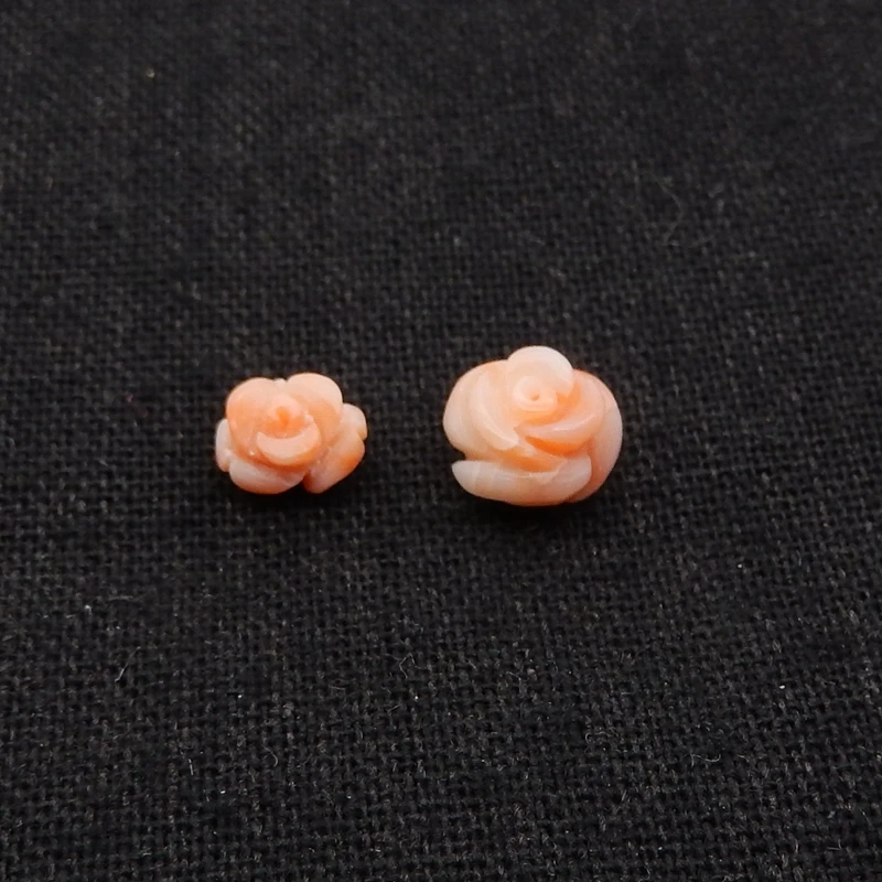 5Pcs Shell Carved Flower Pendants Beads,Natural Stone Fashion Jewelry Necklace Accessories 7x8x4mm 1g