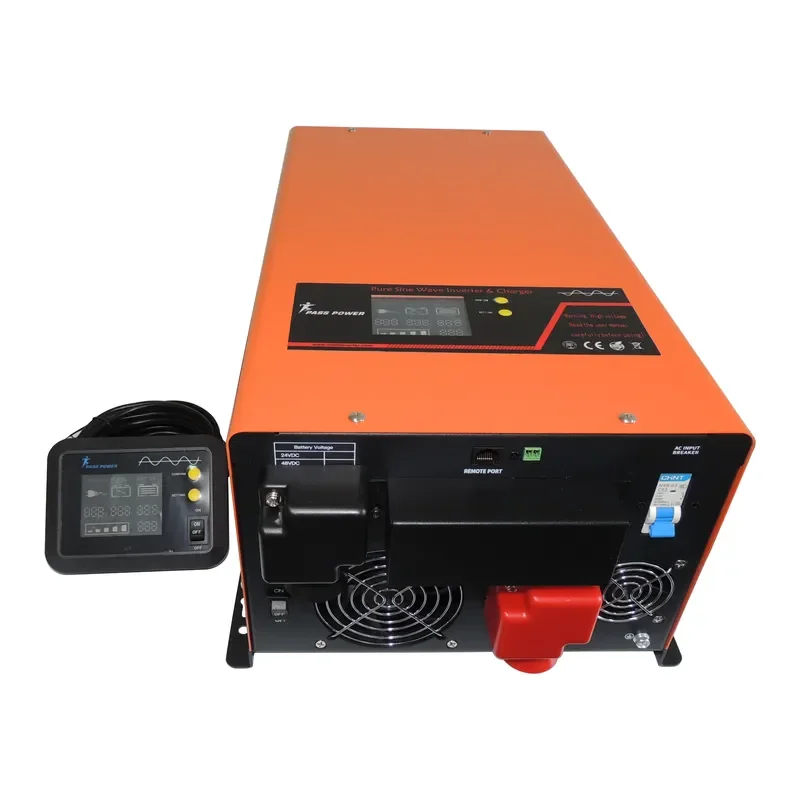 New UPS Backup Battery Charger Pure Sine Wave Inverter 3000W 12V 24V to 220V Car Power Inverter with Built-in Charger