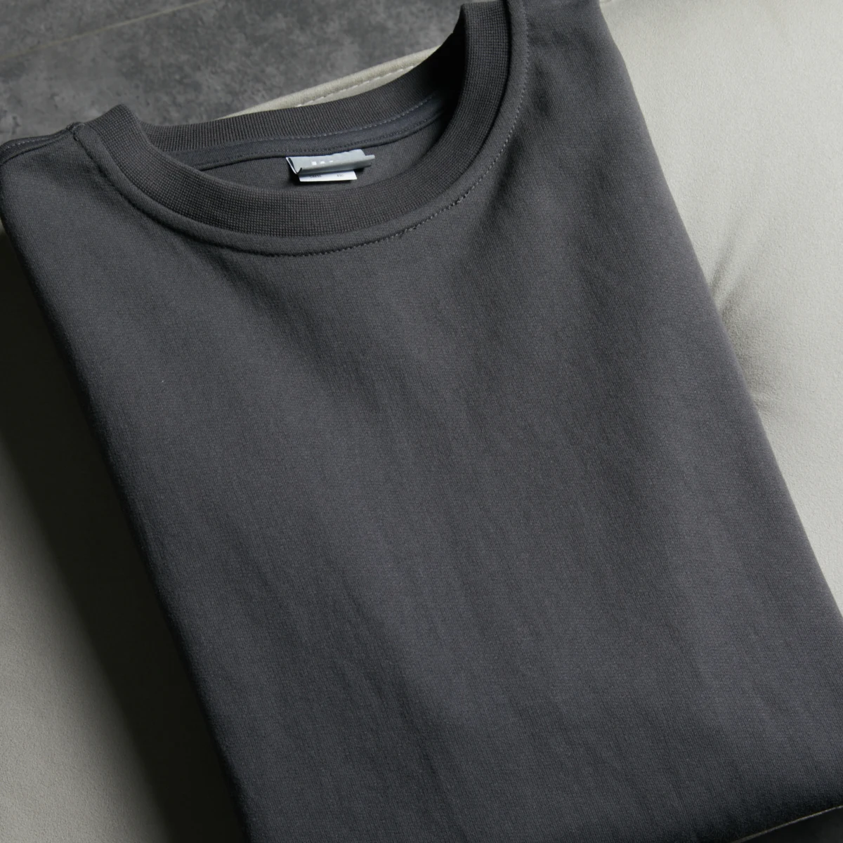 

High Quality Men's round Neck Color Hoodie Comfortable Casual Fish Scale Fleece Sweatshirt Fashionable And Affordable
