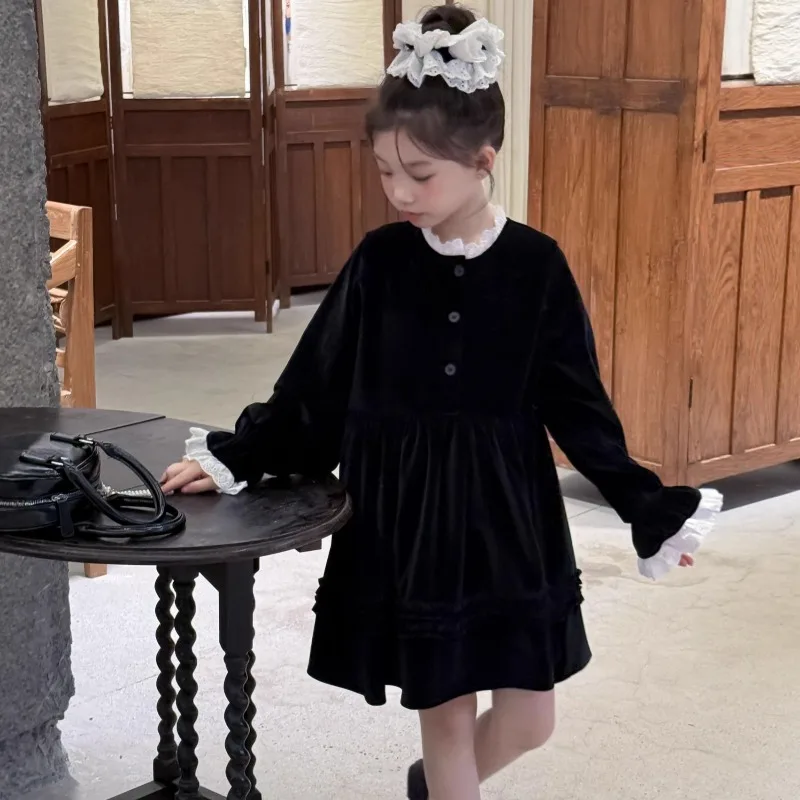 

Autumn Korean Version Girls French Retro Temperament Velvet Dress Princess Dress Girls Hepburn Style Little Black Dress