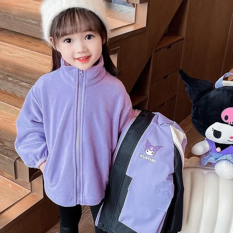 معطف Kawaii Sanrio Kuromi للفتيات للخريف والشتاء سترة مخملية مقاومة للرياح متوسطة وكبيرة للأطفال ثلاثة في واحد قابلة للفصل