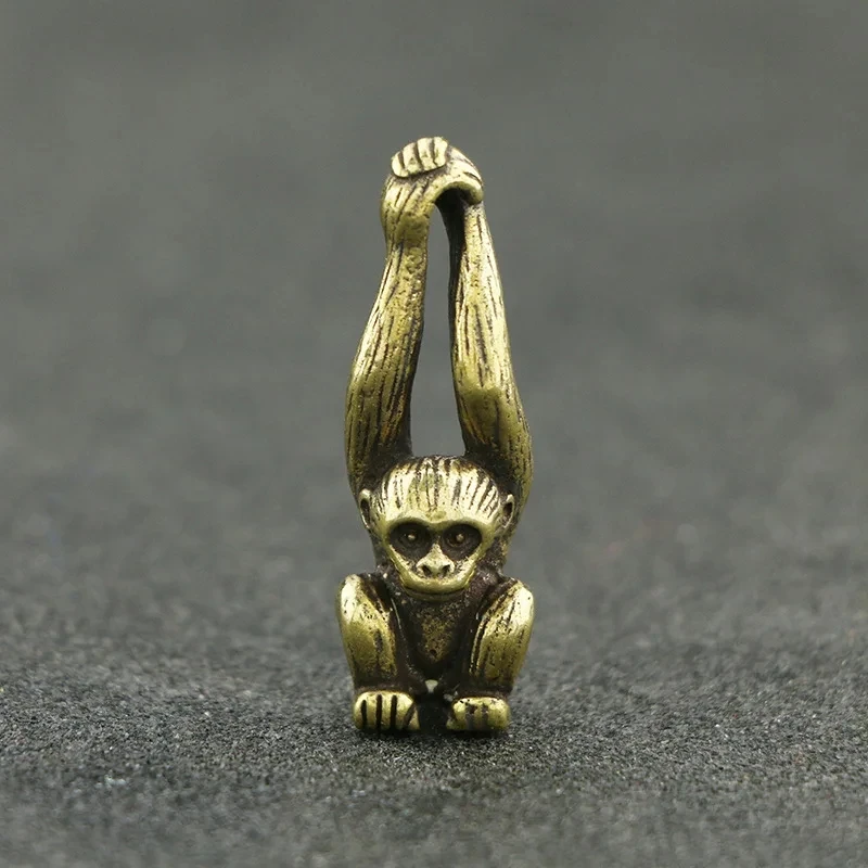 New Mini Vintage Brass Long Arm Monkey Statue Props Cute Portable Key Chain Hand Toy Home Office Desk Decoration Ornament Gift