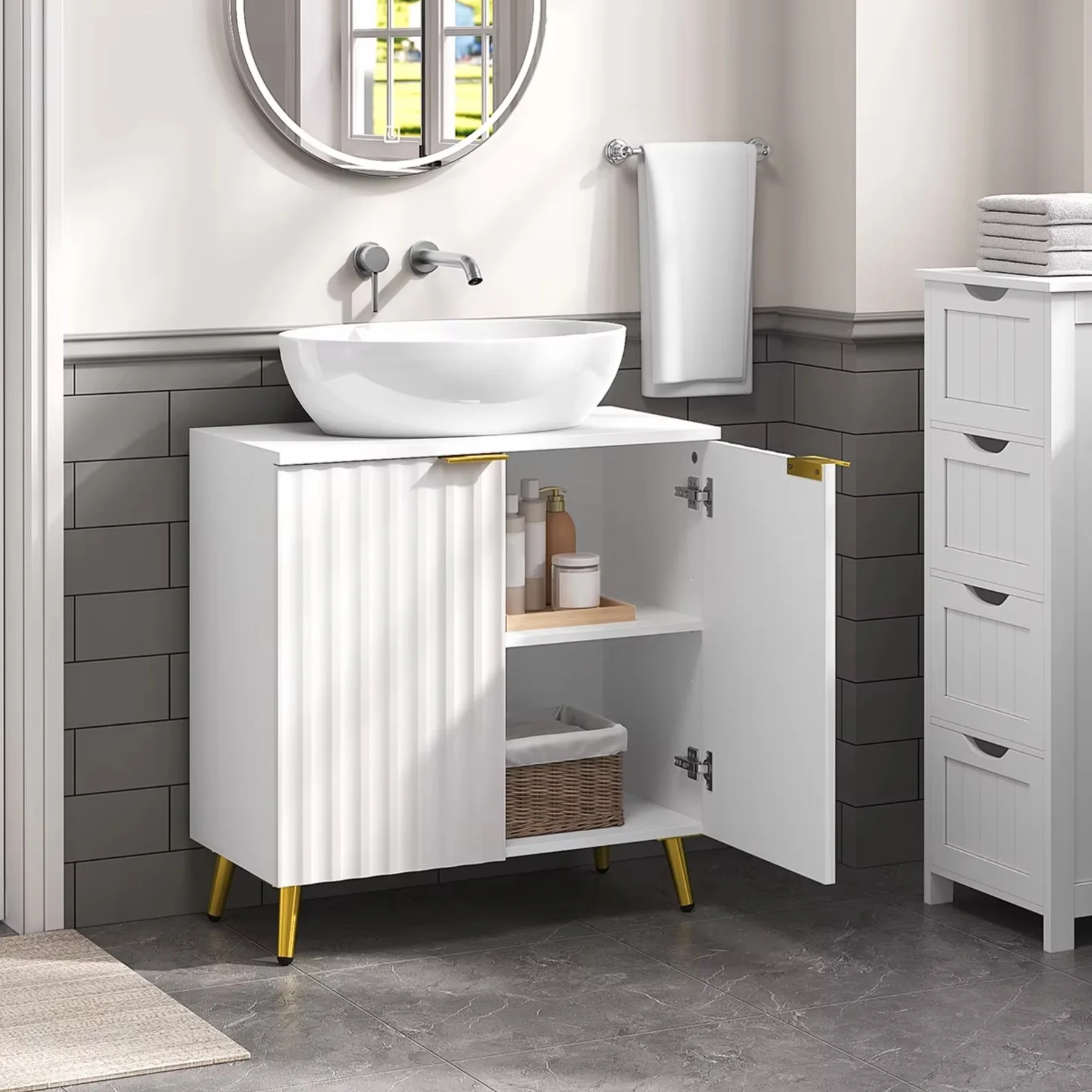 Unterschrank für Badezimmer, Badezimmer-Aufbewahrungsorganizer mit Siphon-Ausschnitt, Türen, verstellbarem Regal, Waschtischunterschrank, Toilettenmöbel