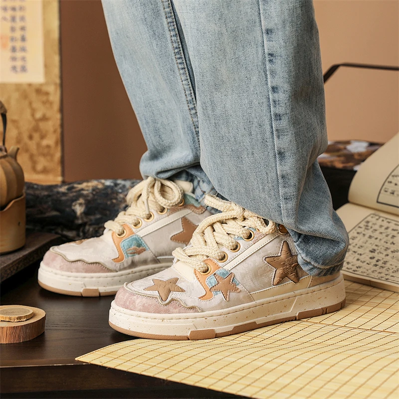 

Men's Sports Shoes Men's Personalized Denim Retro Fashion Skateboarding Shoes Versatile Couple Outdoor Sports and Casual Shoes