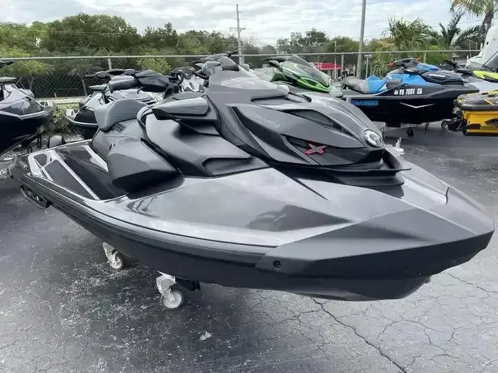 2024 sea-doo original  Sea Doo RXP -X 300 iBR & Audio jet ski