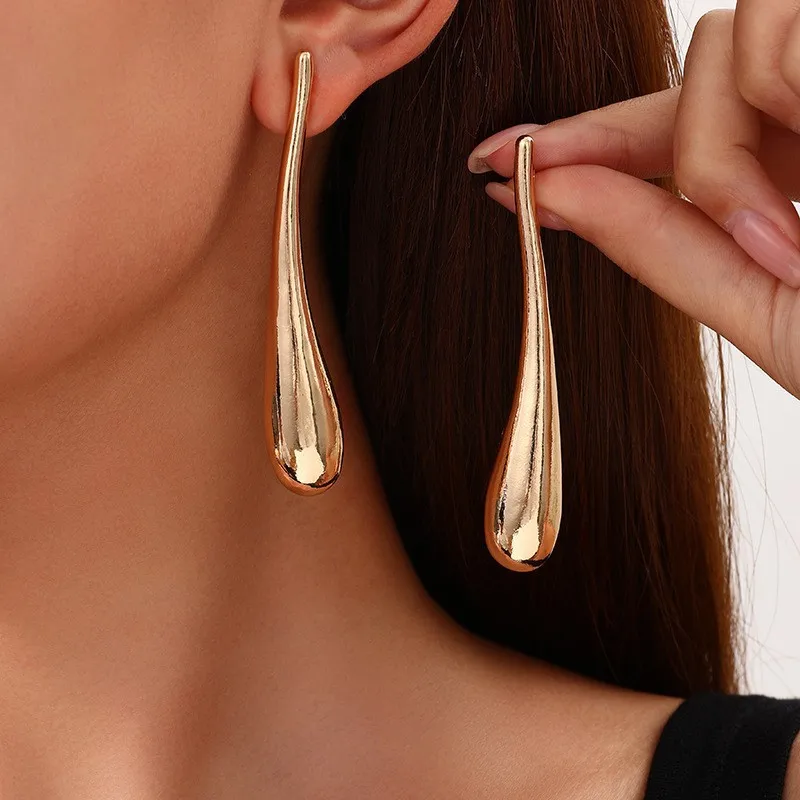

Popular Europe America Style New Long Teardrop Earrings Vintage Fashion Ins Design Women Personalized Exaggerated Earrings