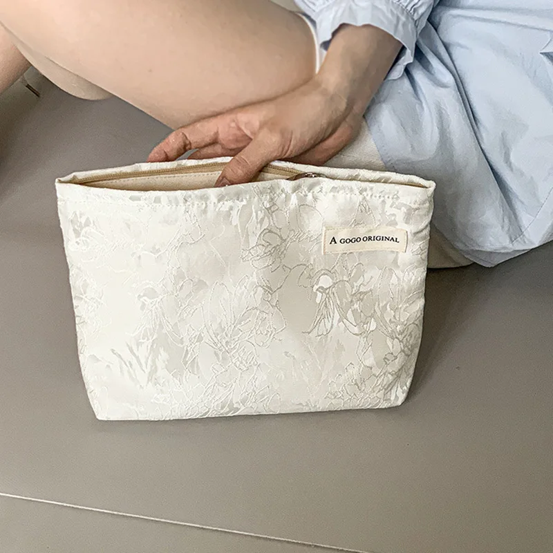 Solid Floral Cosmetic Bag Multifunctional Zipper Pouch Skincare Organizer Clutch Brush Storage Bag Travel Inner Case for Women